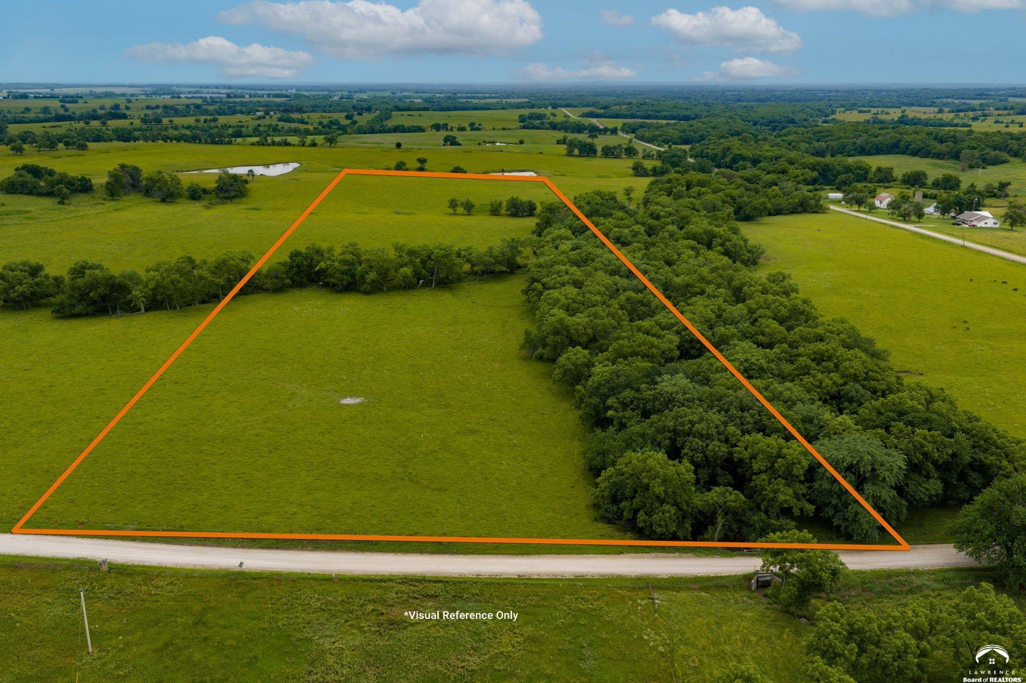 913 North 100th Road Baldwin City, KS 66006 - Photo 2 of 22
