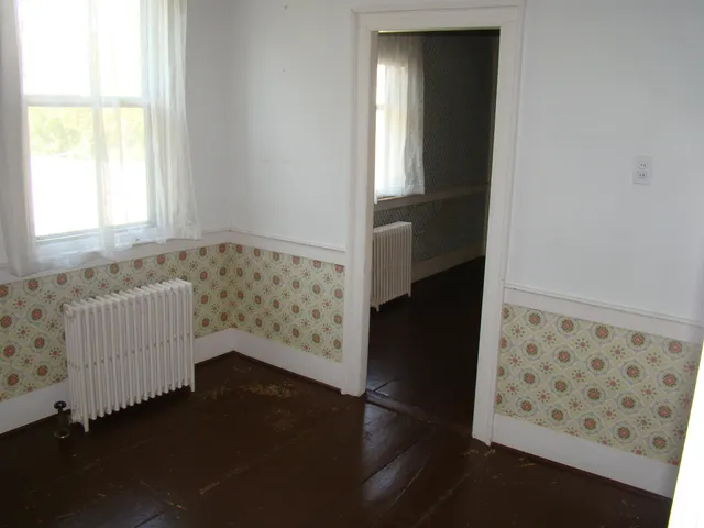 $329,000 | 1441 East Main Street, Poultney, VT 05764