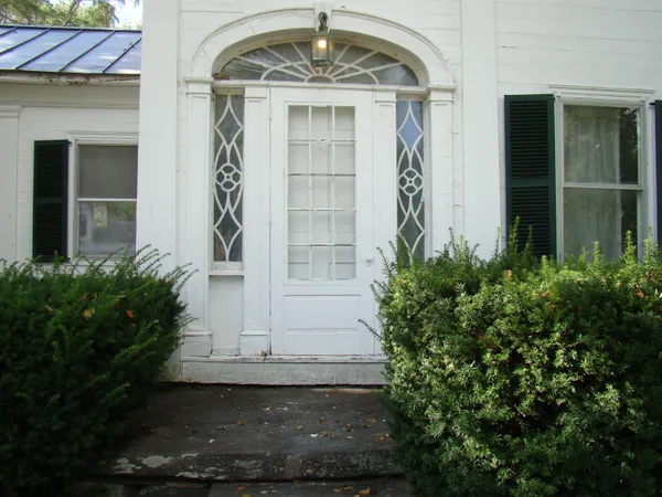$295,000 | 1441 East Main Street, Poultney, VT 05764