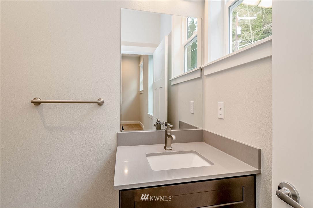 2720 Callow Road, Unit A Lake Stevens, WA 98258 - Photo 15 of 32 a bathroom with a sink and a mirror