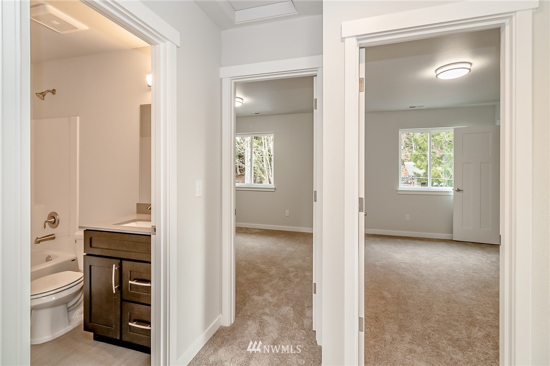 2720 Callow Road, Unit A Lake Stevens, WA 98258 - Photo 31 of 32 a view of a bedroom from a hallway