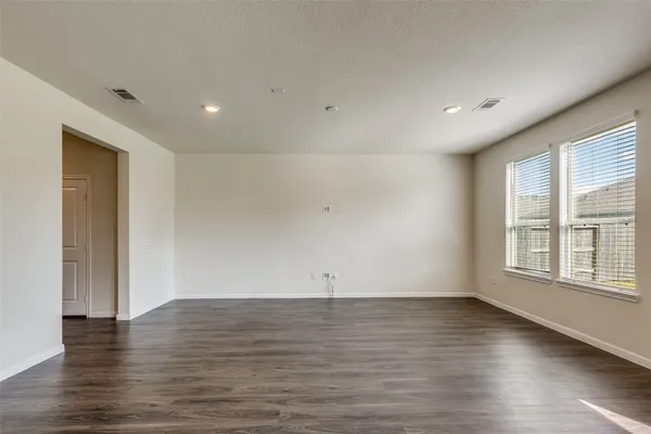 $2,200 | 18955 Buckley Oak Drive, New Caney, TX 77357