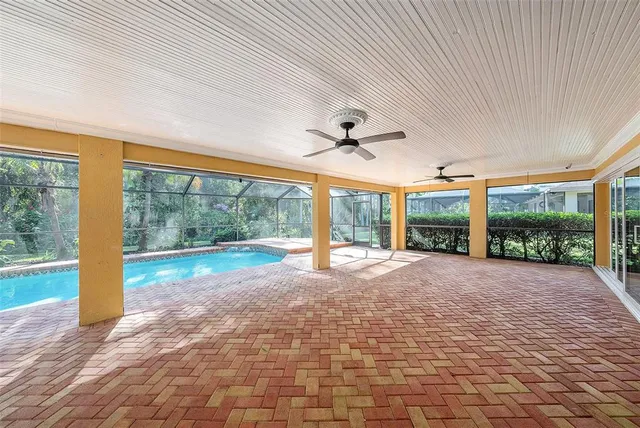 $695,000 | 3328 Westmoreland Drive, Tampa, FL 33618