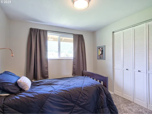 $999,500 | 6110 Yampo Road, Amity, OR 97101