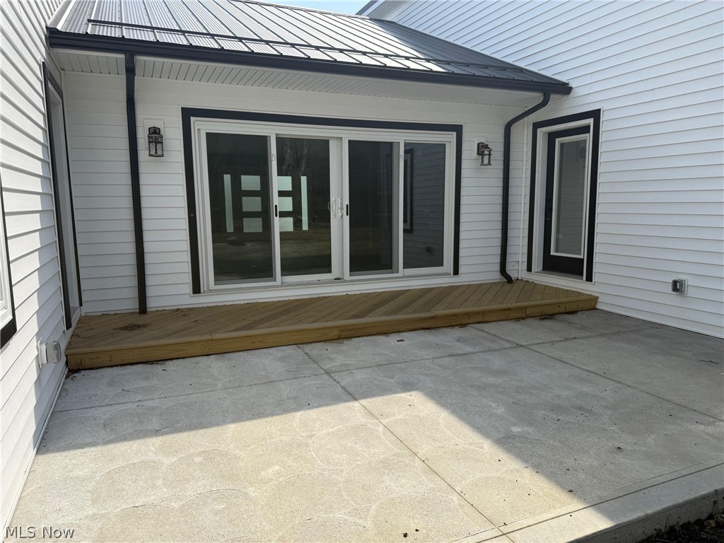 3940 Ellendale Road Moreland Hills, OH 44022 - Photo 32 of 36 Private rear patio