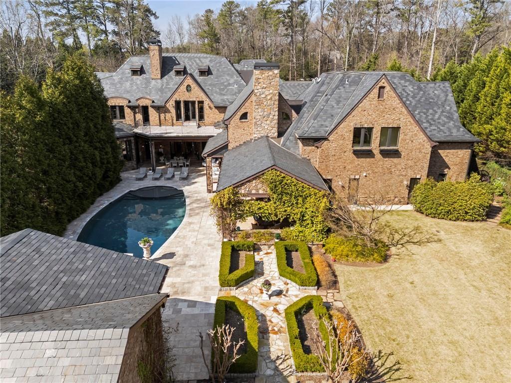 1376 Mt Paran Road Northwest Atlanta, GA 30327 - Photo 5 of 54