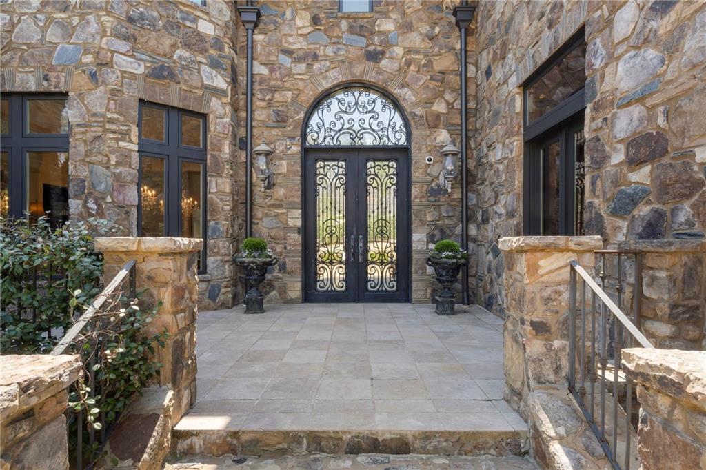 1376 Mt Paran Road Northwest Atlanta, GA 30327 - Photo 7 of 54