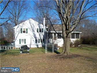 934 Knapp Road Lansdale, PA 19446 - Photo 2 of 12 Gallery Image 2