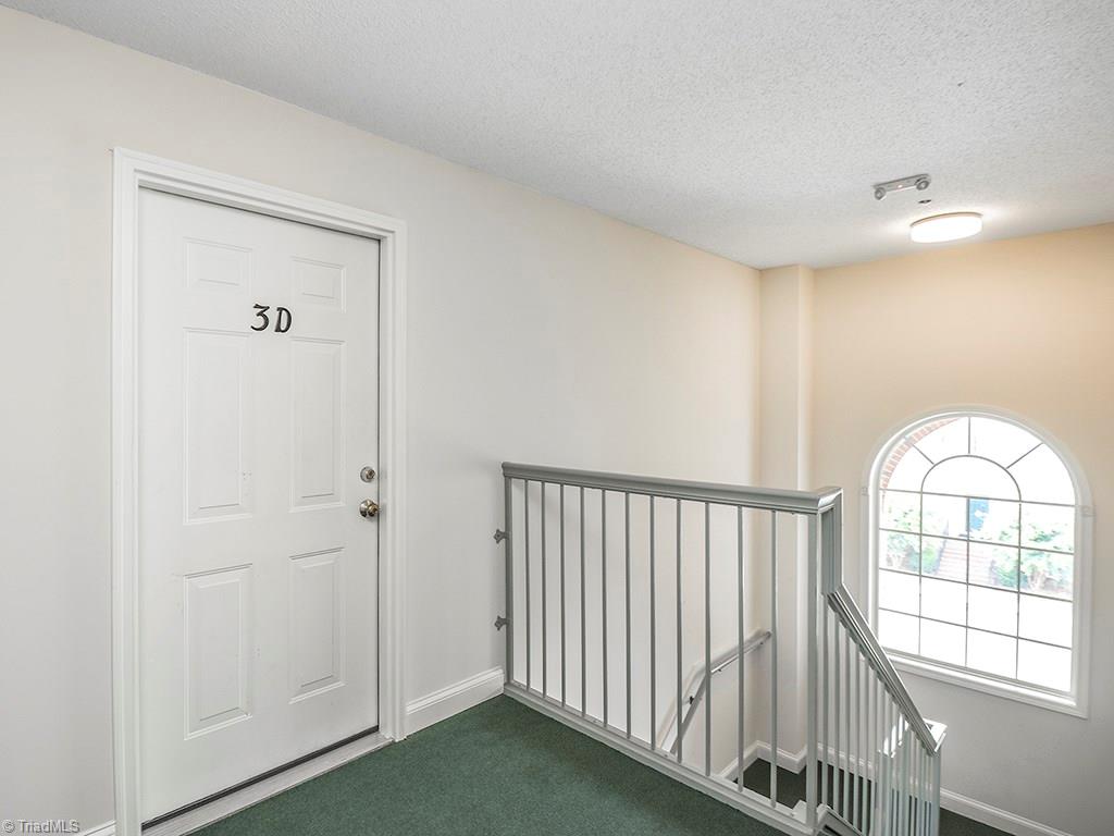 135 James Road, Unit 3D High Point, NC 27265 - Photo 3 of 27 Gallery Image 3