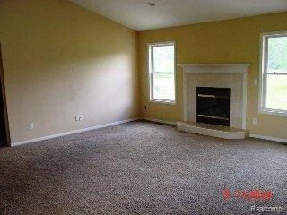 5441 Mack Road Howell, MI 48855 - Photo 14 of 14 Living rm