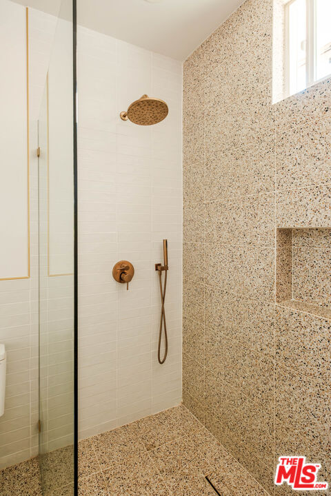 21269 Entrada Road Topanga, CA 90290 - Photo 29 of 73