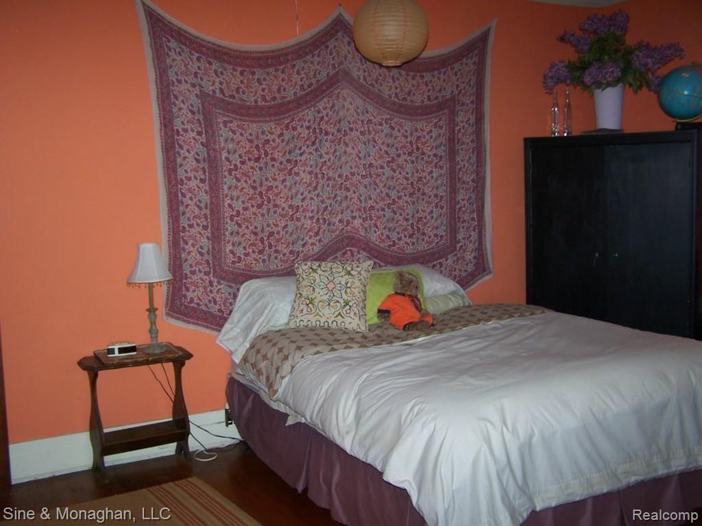 4050 Pointe Tremble Road Algonac, MI 48001 - Photo 15 of 22 100_2449.jpg