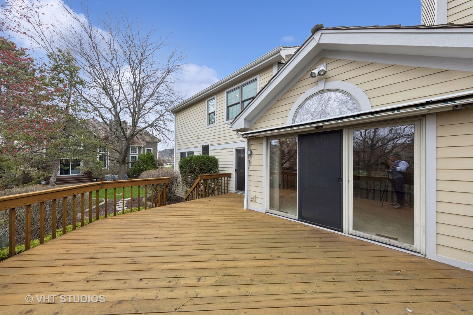 2286 Brookside Lane Aurora, IL 60502 - Photo 30 of 37 a house view with a outdoor space