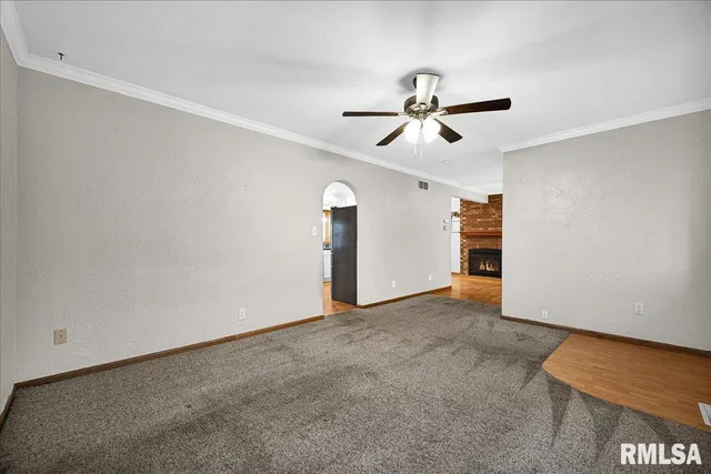 $240,000 | 6213 North Saint Marys Road, Peoria, IL 61614