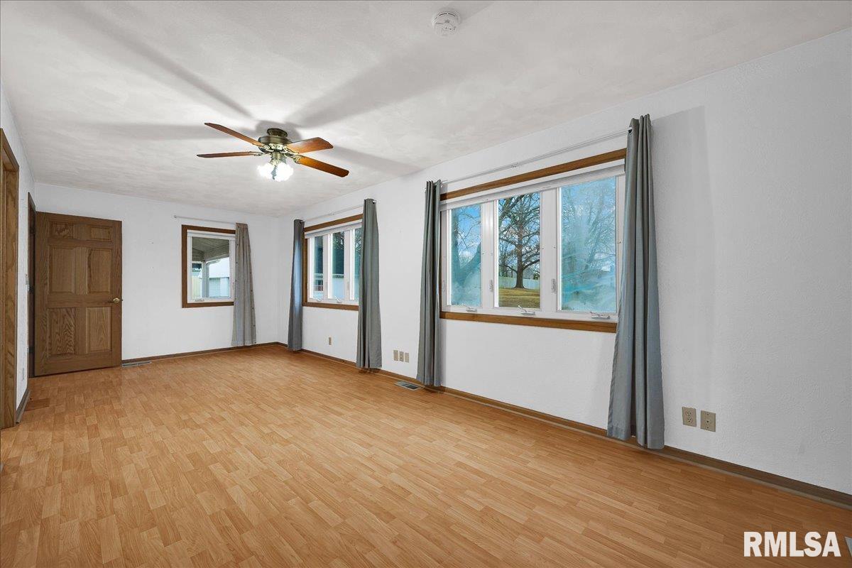 6213 North Saint Marys Road Peoria, IL 61614 - Photo 37 of 56