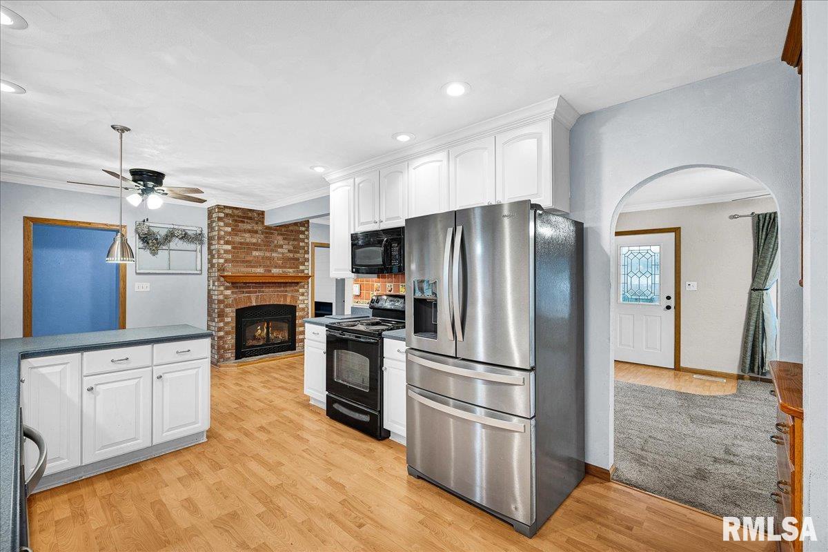 6213 North Saint Marys Road Peoria, IL 61614 - Photo 49 of 56