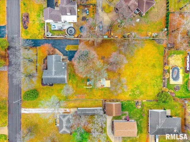 $240,000 | 6213 North Saint Marys Road, Peoria, IL 61614