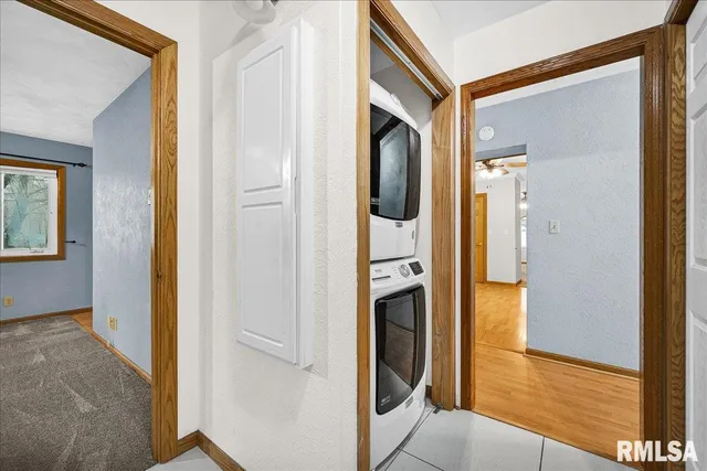 $240,000 | 6213 North Saint Marys Road, Peoria, IL 61614