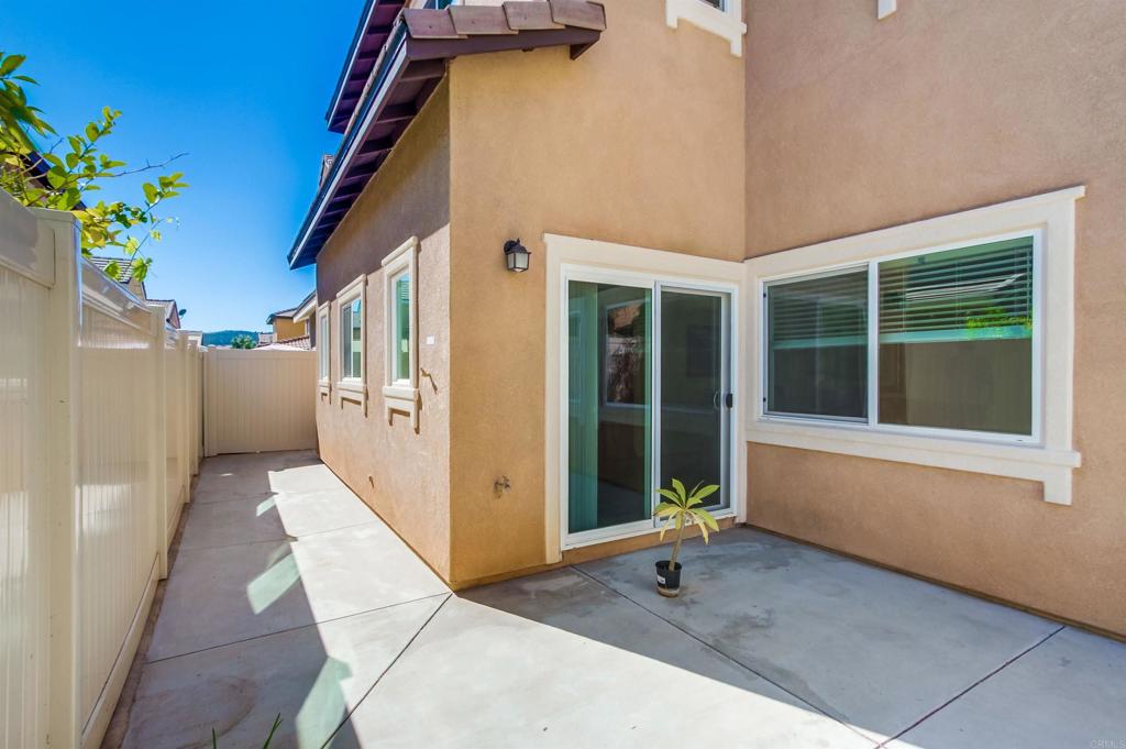 235 Spotted Saddle Way Fallbrook, CA 92028 - Photo 42 of 71