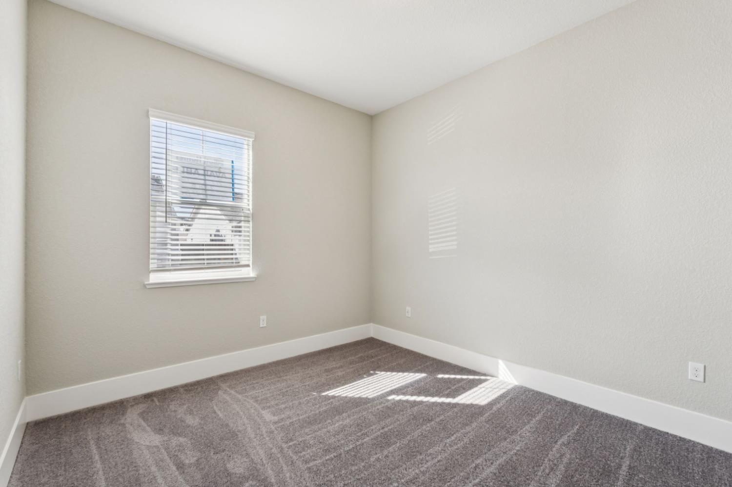 3031 Pocosol Way Rancho Cordova, CA 95742 - Photo 24 of 47 an empty room with a window