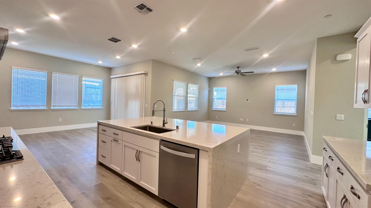 3031 Pocosol Way Rancho Cordova, CA 95742 - Photo 4 of 7