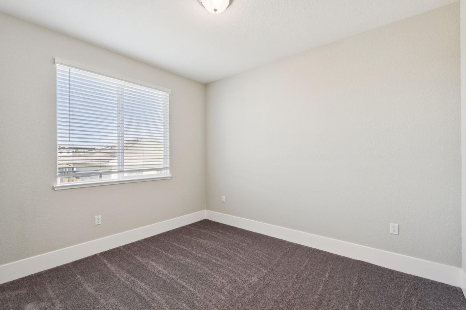 3031 Pocosol Way Rancho Cordova, CA 95742 - Photo 41 of 47 an empty room with a window