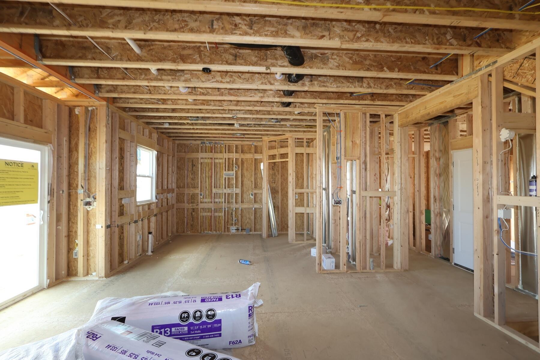 1494 Kenneth Drive Delaware, OH 43015 - Photo 5 of 13 Insulation