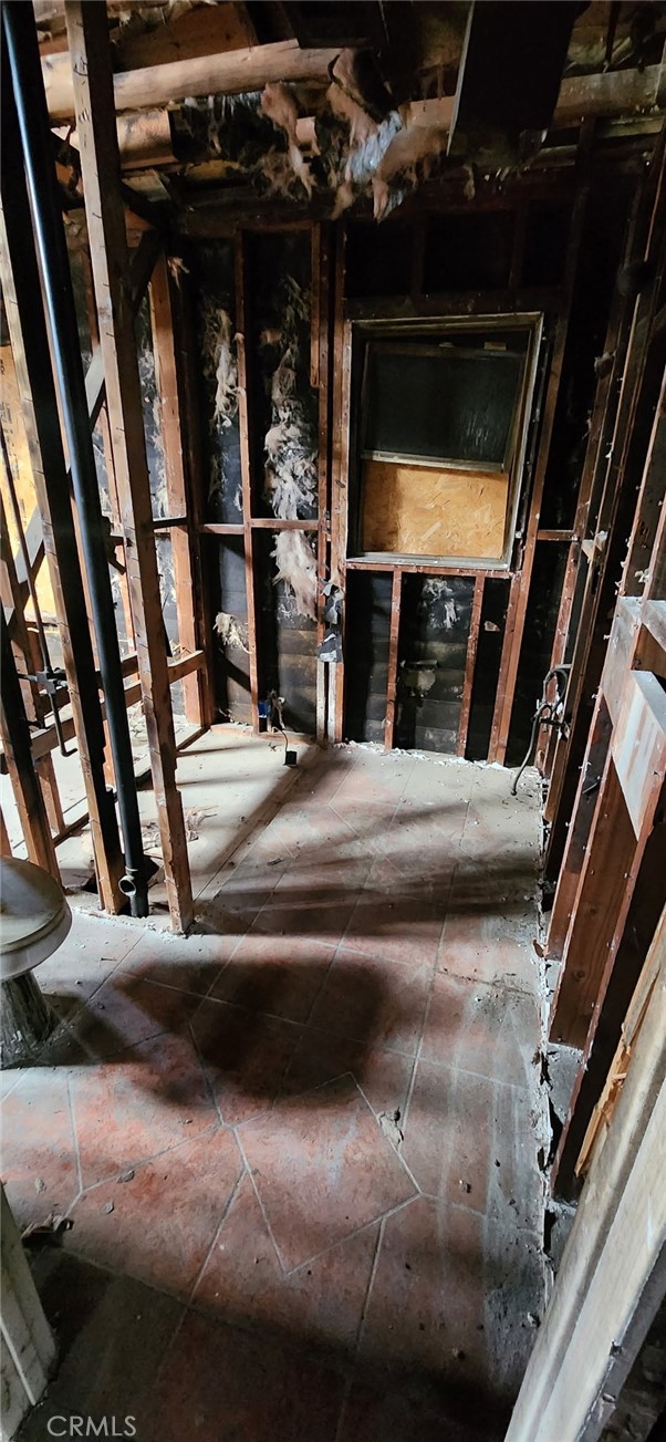 1313 South California Avenue Compton, CA 90221 - Photo 11 of 12 a view of water heater room