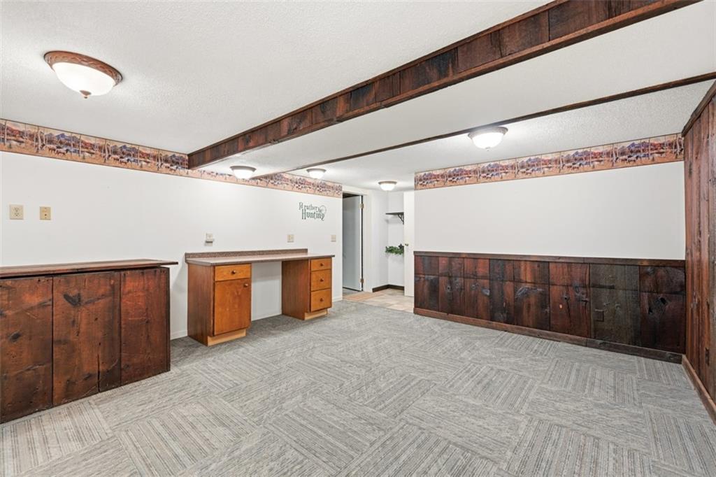 721 Whitestown Road Butler, PA 16001 - Photo 25 of 38