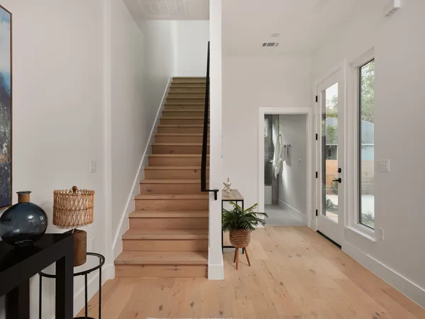 a view of entryway and hall
