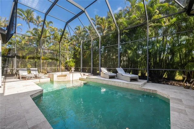$1,690,000 | 5011 Cerromar Drive, Naples, FL 34112