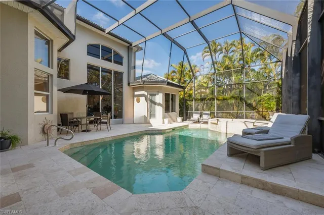 $1,690,000 | 5011 Cerromar Drive, Naples, FL 34112