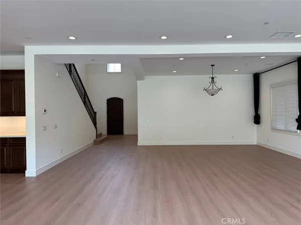 $11,000 | 101 Interstellar, Irvine, CA 92618