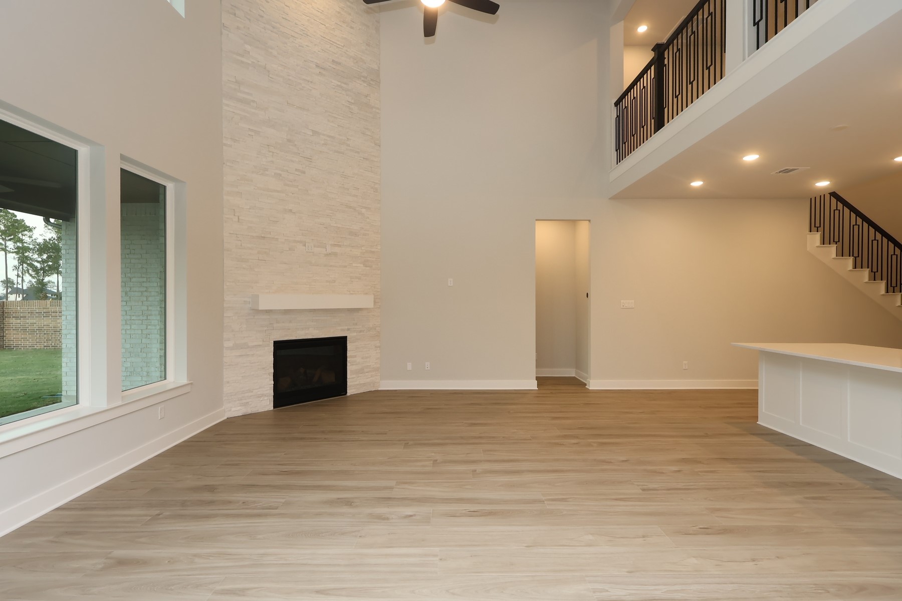 28515 Lenora Springs Drive Spring, TX 77386 - Photo 9 of 35