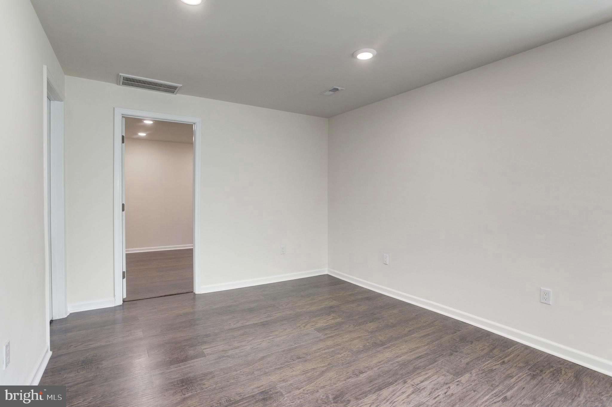18218 Jillian Lane Triangle, VA 22172 - Photo 42 of 48 Gallery Image 42