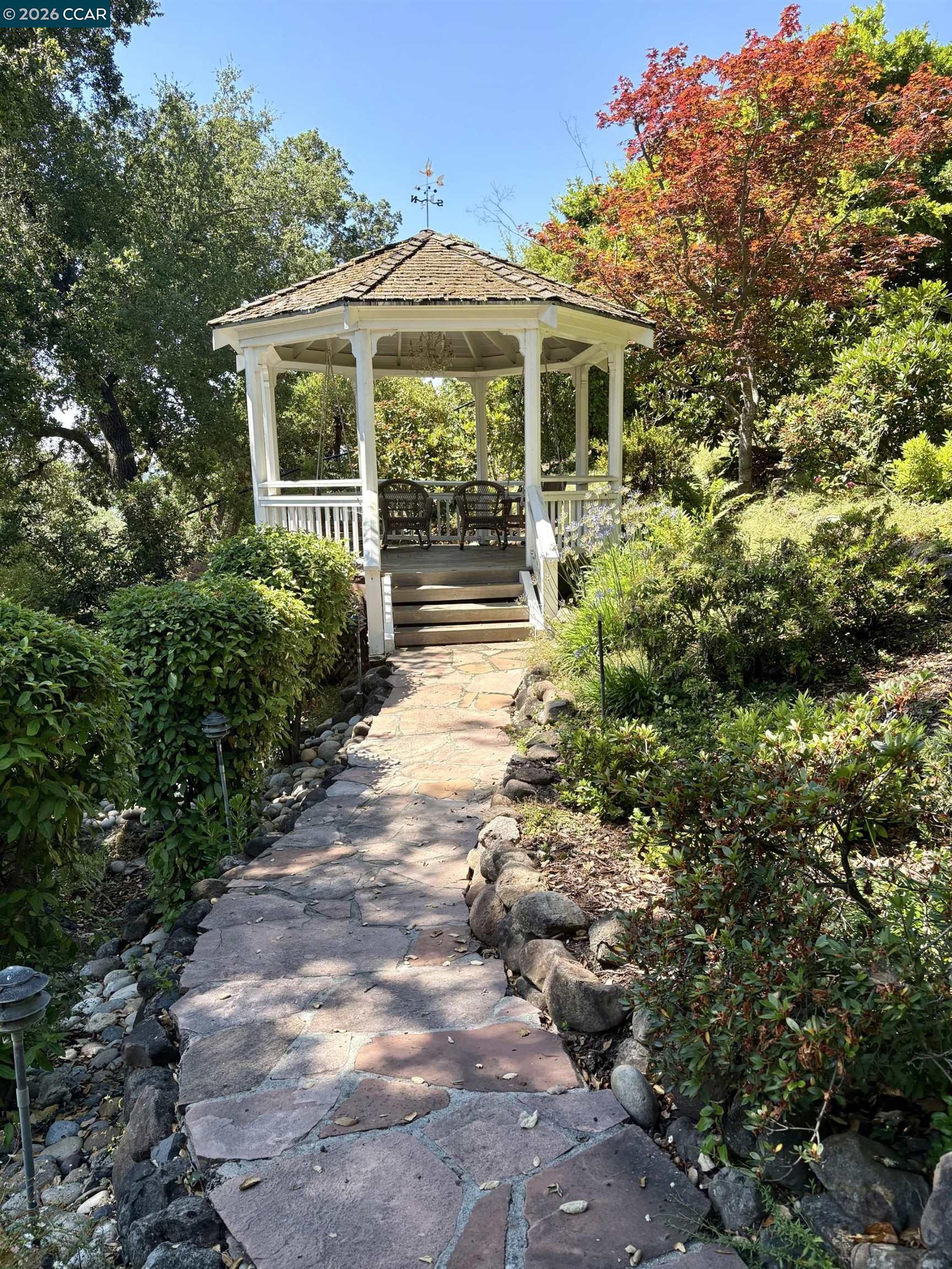 39 Orinda View Road Orinda, CA 94563 - Photo 9 of 13