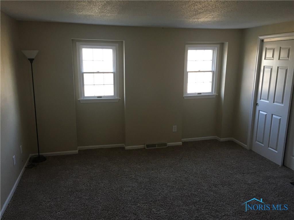 1295 Applegate Street, Unit 12 Waterville, OH 43566 - Photo 9 of 14 Gallery Image 9