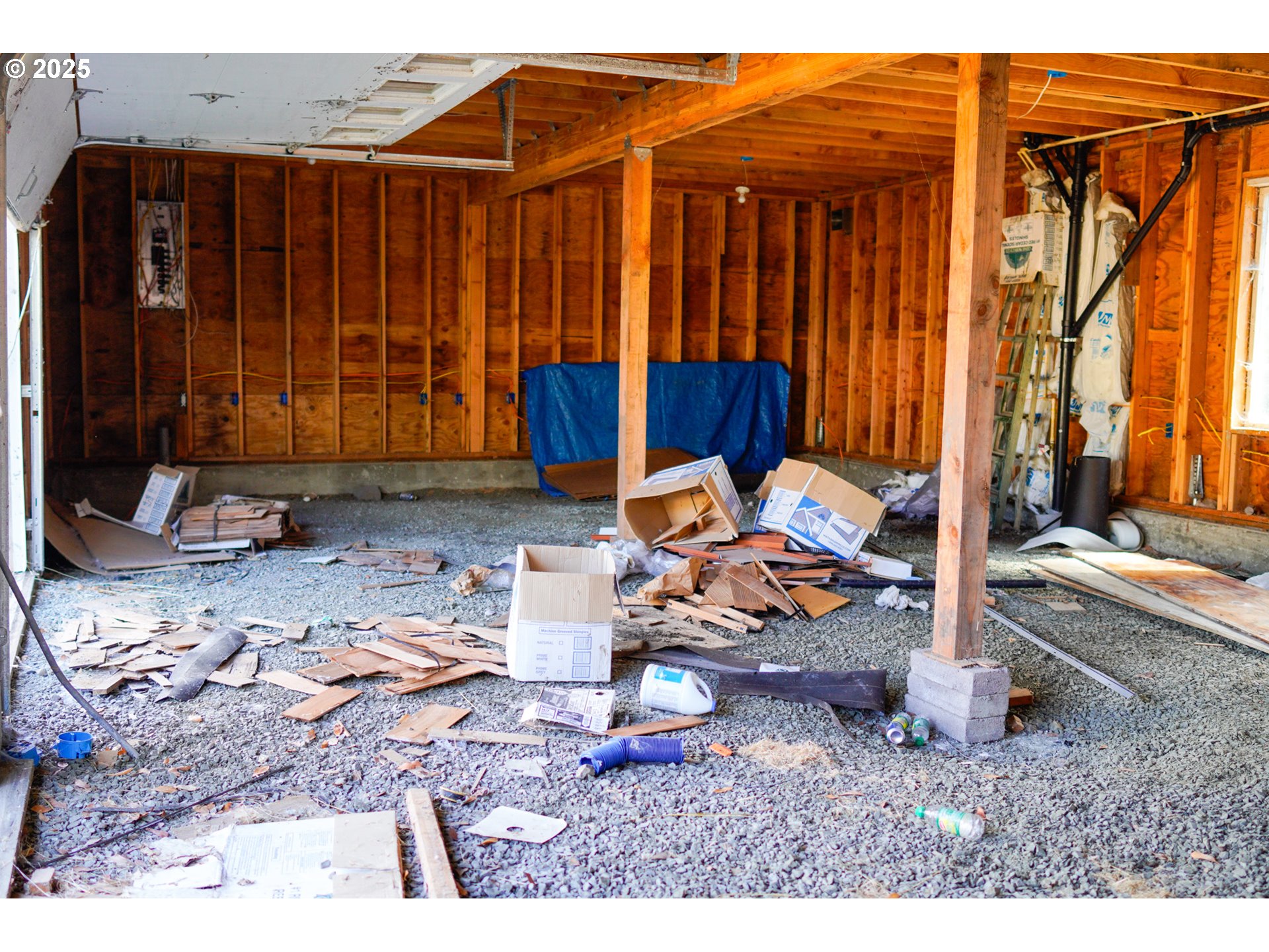 815 E Avenue Powers, OR 97466 - Photo 19 of 23