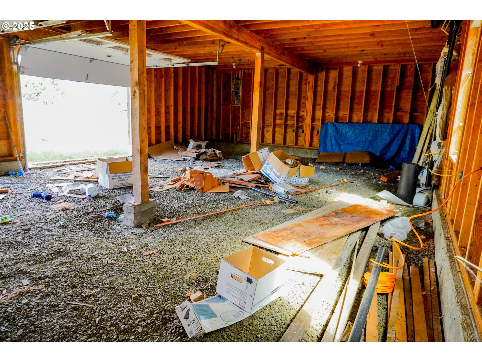 815 E Avenue Powers, OR 97466 - Photo 20 of 23