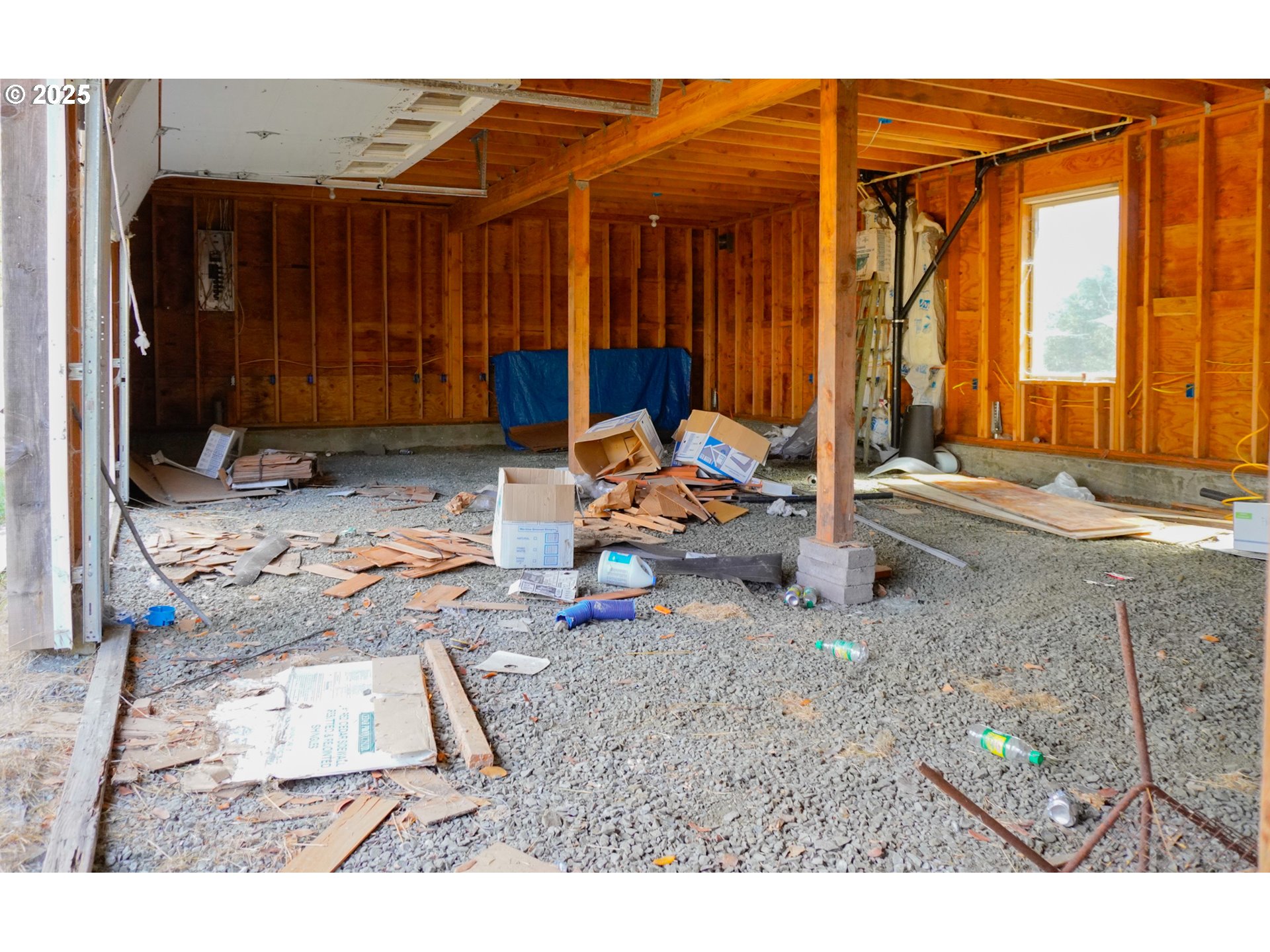 815 E Avenue Powers, OR 97466 - Photo 21 of 23