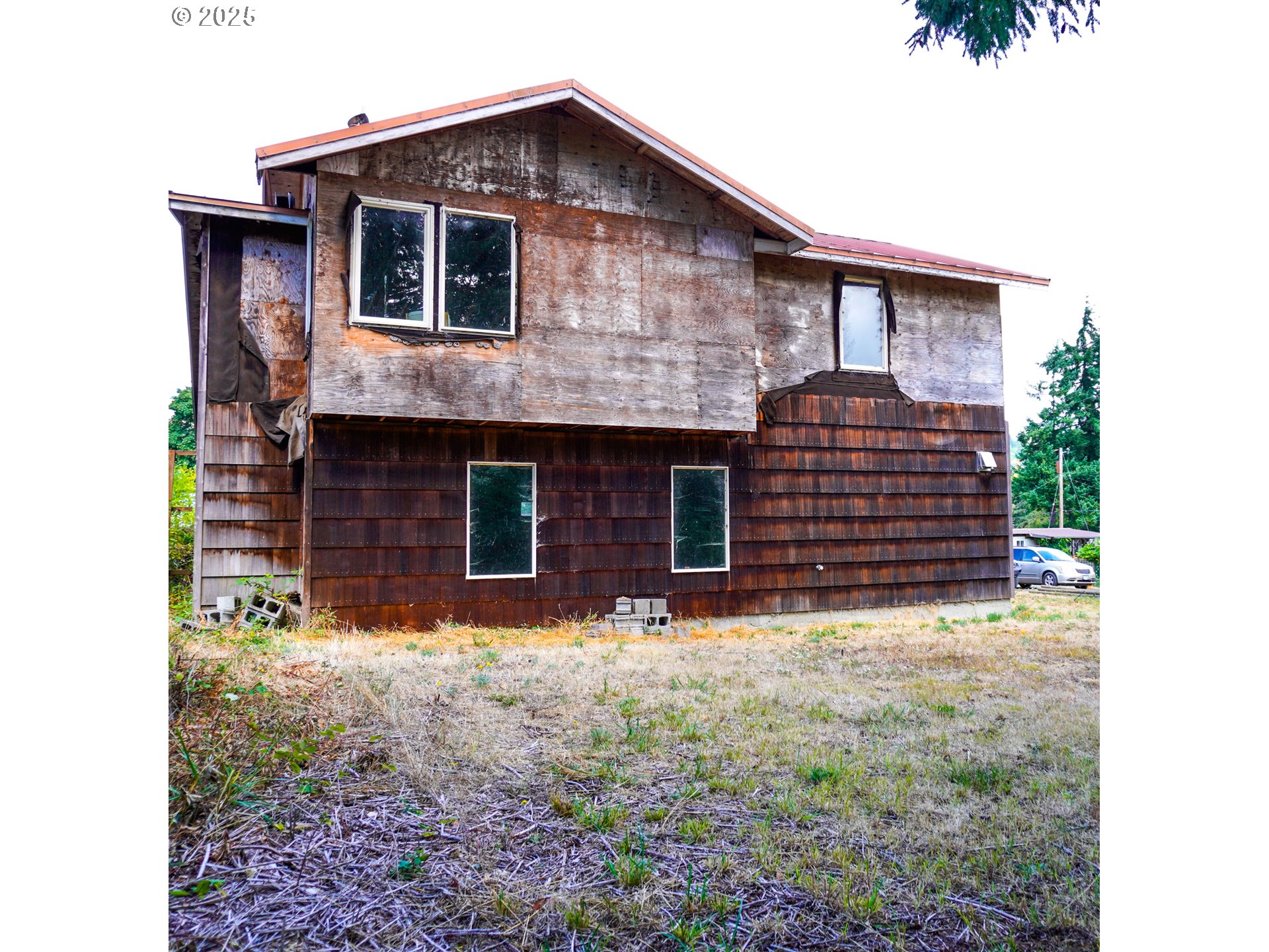 815 E Avenue Powers, OR 97466 - Photo 4 of 23