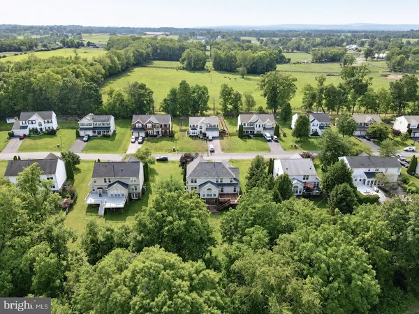 $599,900 | 422 Sawgrass Drive, Charles Town, WV 25414