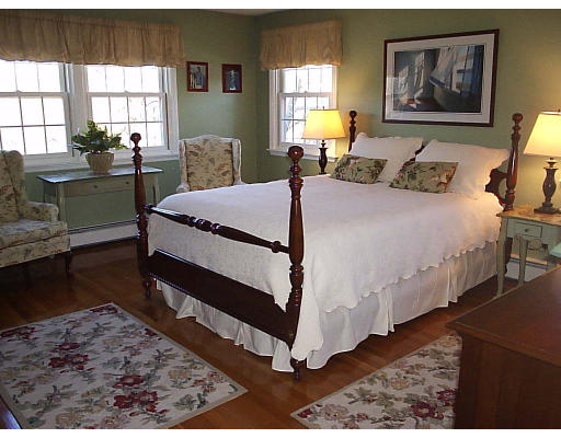 14 Fox Hill Road Shrewsbury, MA 01545 - Photo 13 of 29 Gallery Image 13