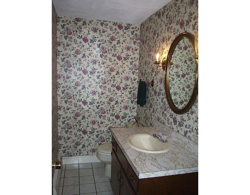 14 Fox Hill Road Shrewsbury, MA 01545 - Photo 15 of 29 Gallery Image 15