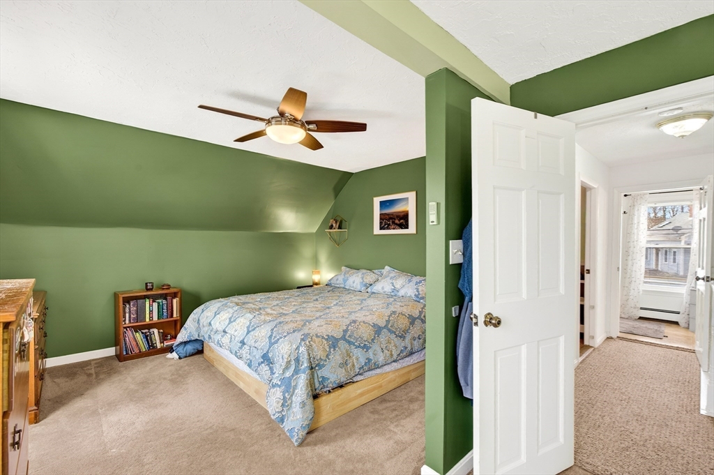 166 High Street Gardner, MA 01440 - Photo 13 of 31