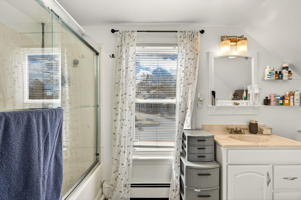 166 High Street Gardner, MA 01440 - Photo 19 of 31