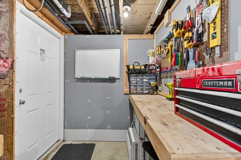 166 High Street Gardner, MA 01440 - Photo 23 of 31