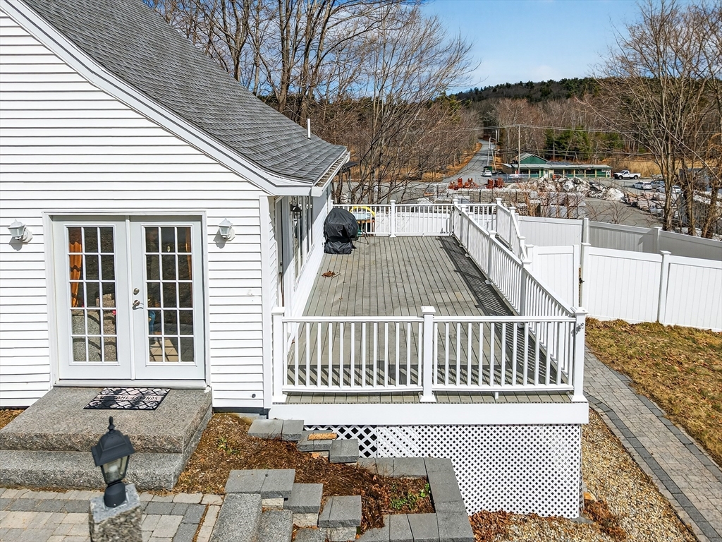 166 High Street Gardner, MA 01440 - Photo 27 of 31