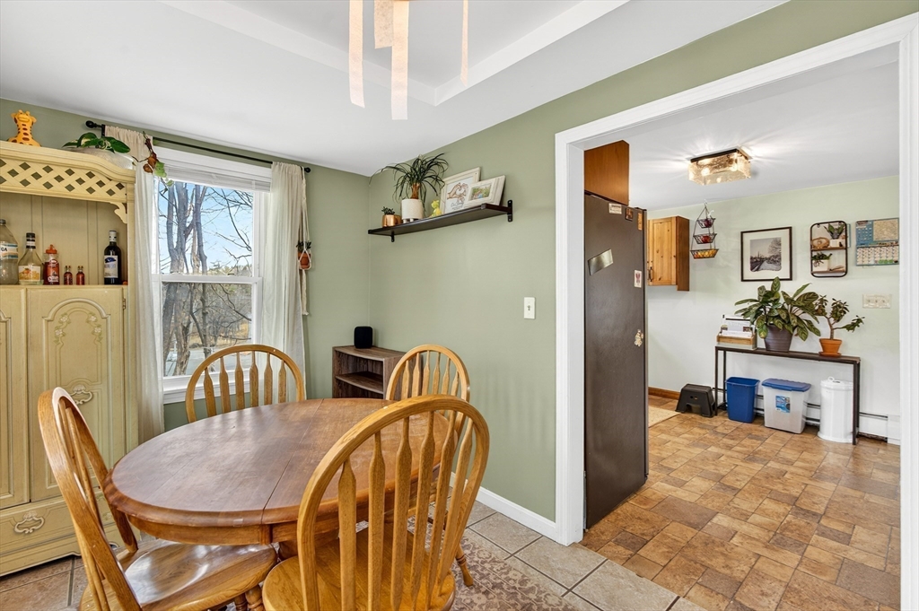 166 High Street Gardner, MA 01440 - Photo 10 of 31