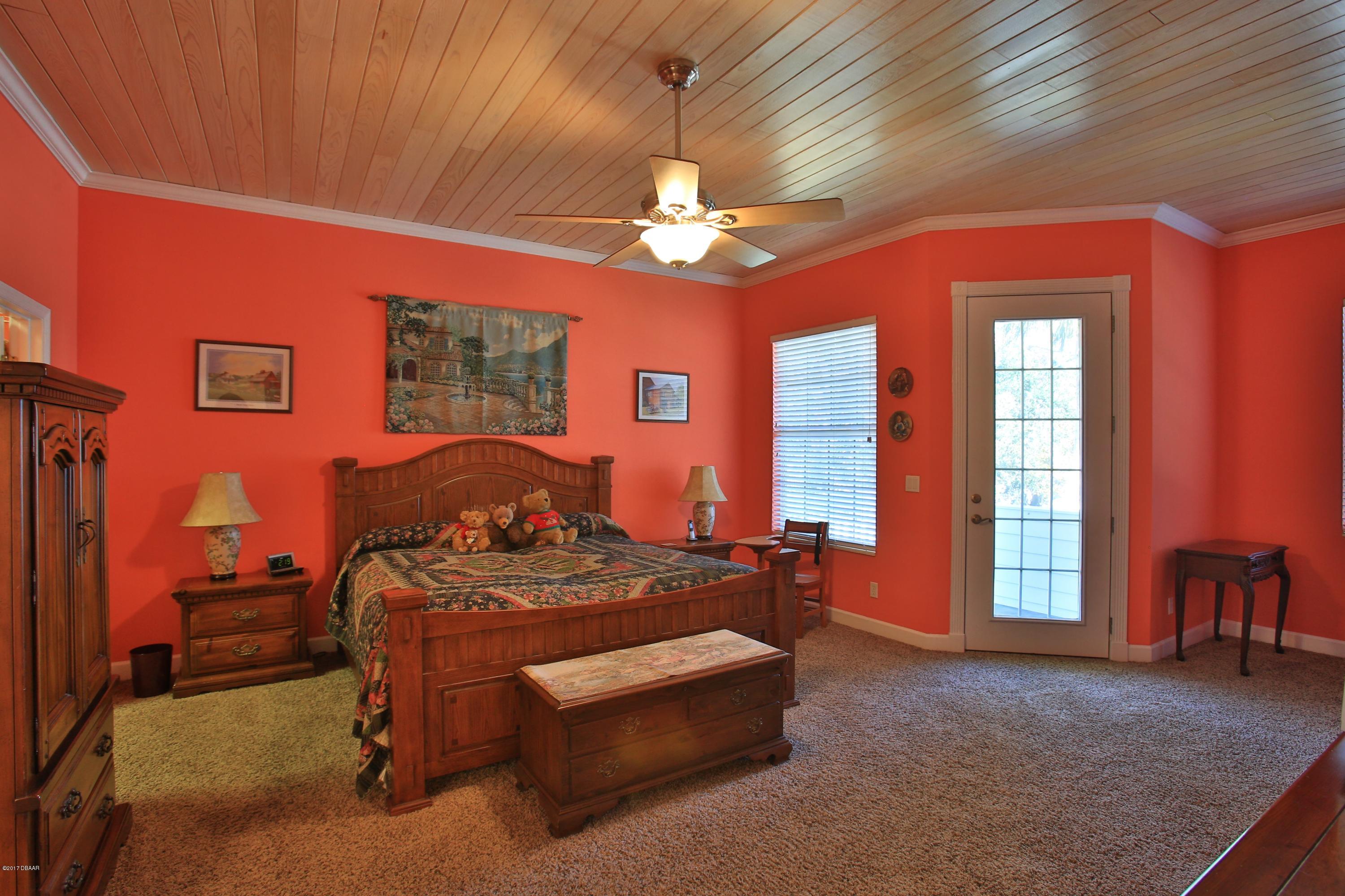 5880 Riverside Drive Port Orange, FL 32127 - Photo 14 of 31 Master Bedroom